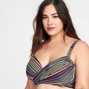 Old Navy Plus Size Swim Tops
